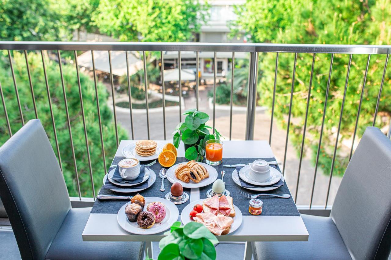 Monaco Suites Hotel Линьяно-Саббьядоро Экстерьер фото