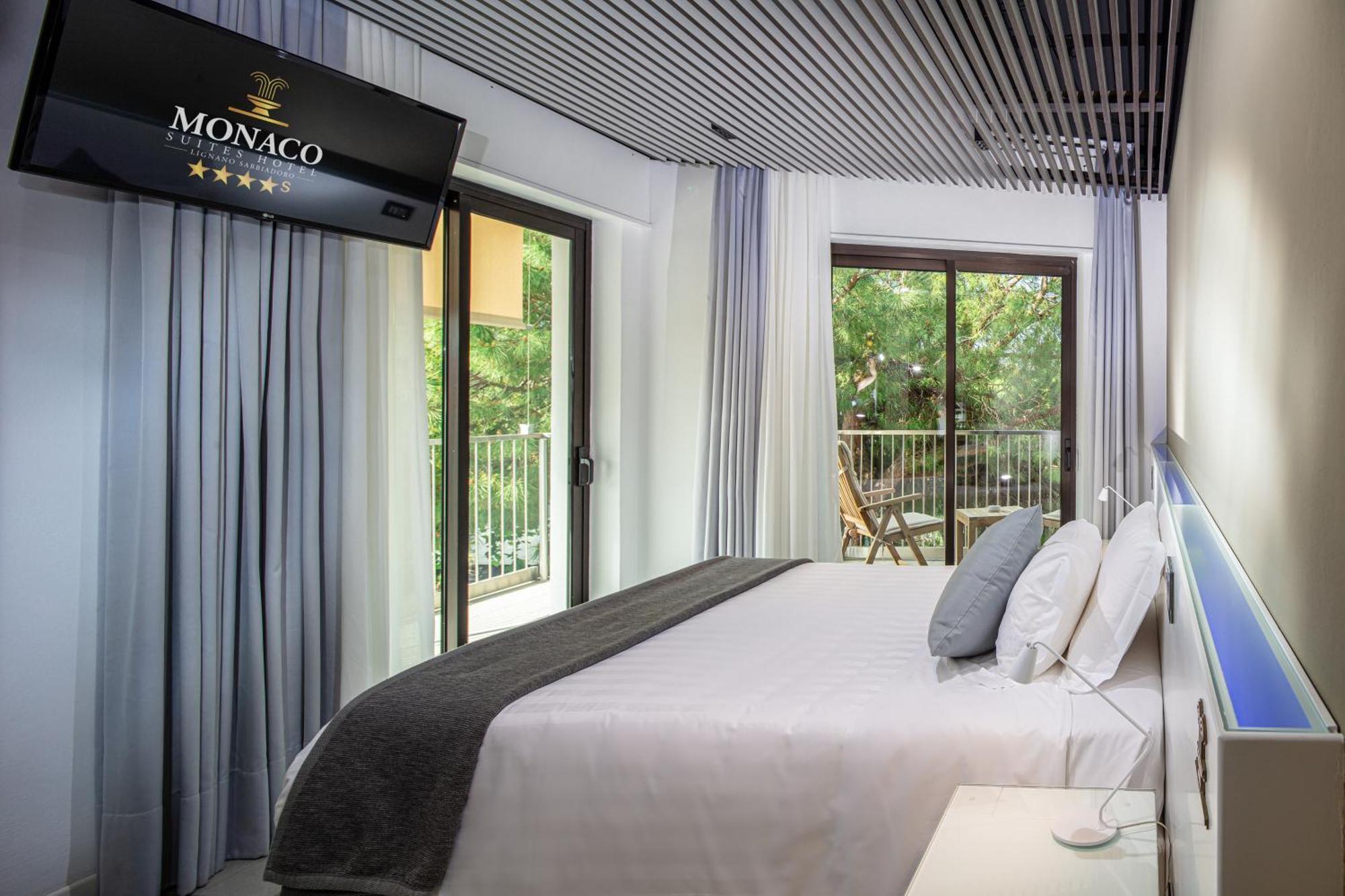 Monaco Suites Hotel Линьяно-Саббьядоро Номер фото